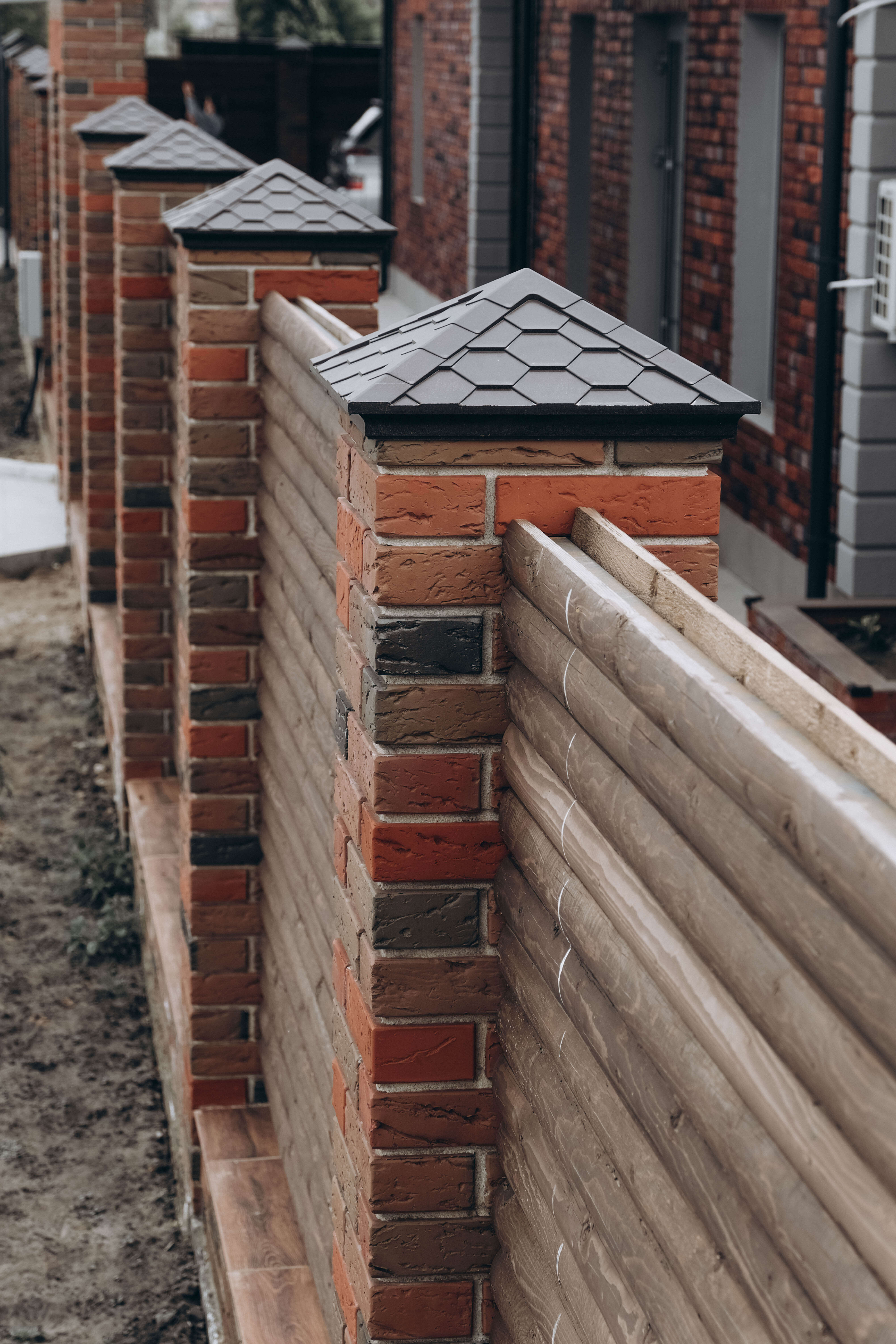 Колпак Zking Эверест Коричневый на столб 1.5х1.5 кирпича (390х390мм) в Челябинске фото