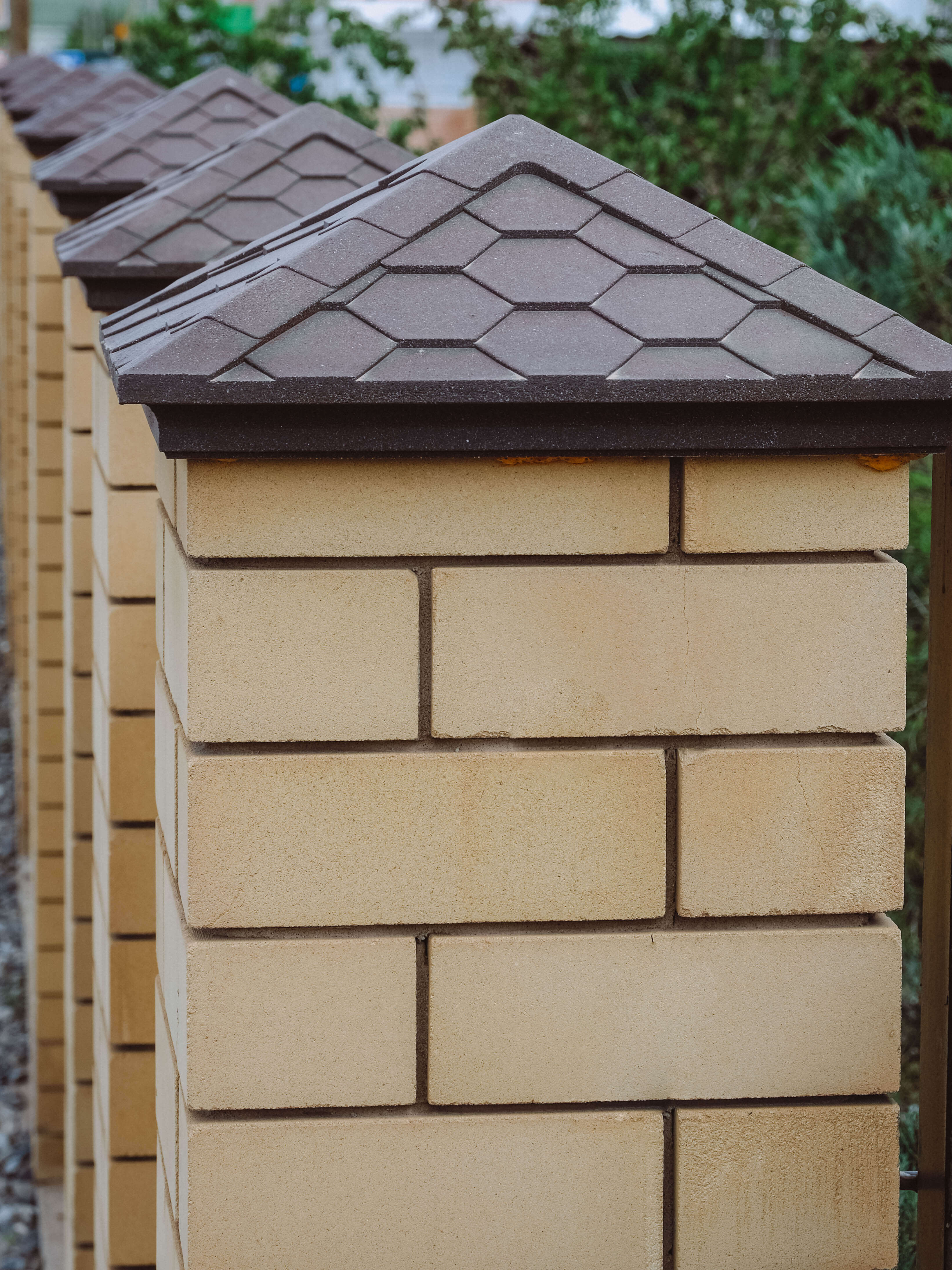 Колпак Zking Эверест Коричневый на столб 1.5х1.5 кирпича (390х390мм) в Челябинске фото